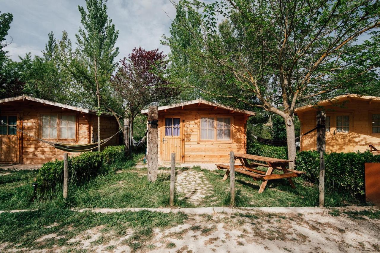 Slow Life Camping Venta Del Moro Exterior photo