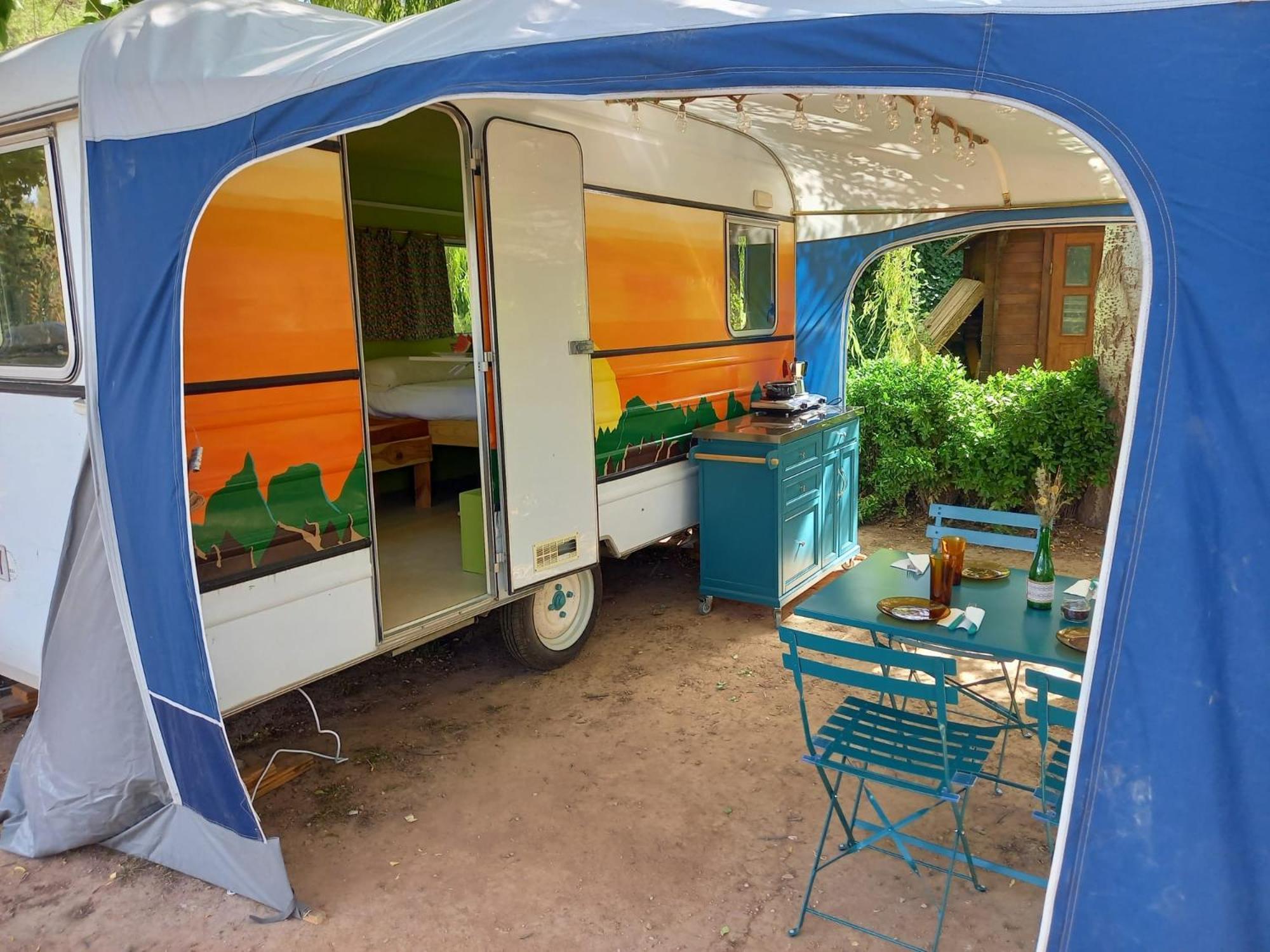 Slow Life Camping Venta Del Moro Exterior photo