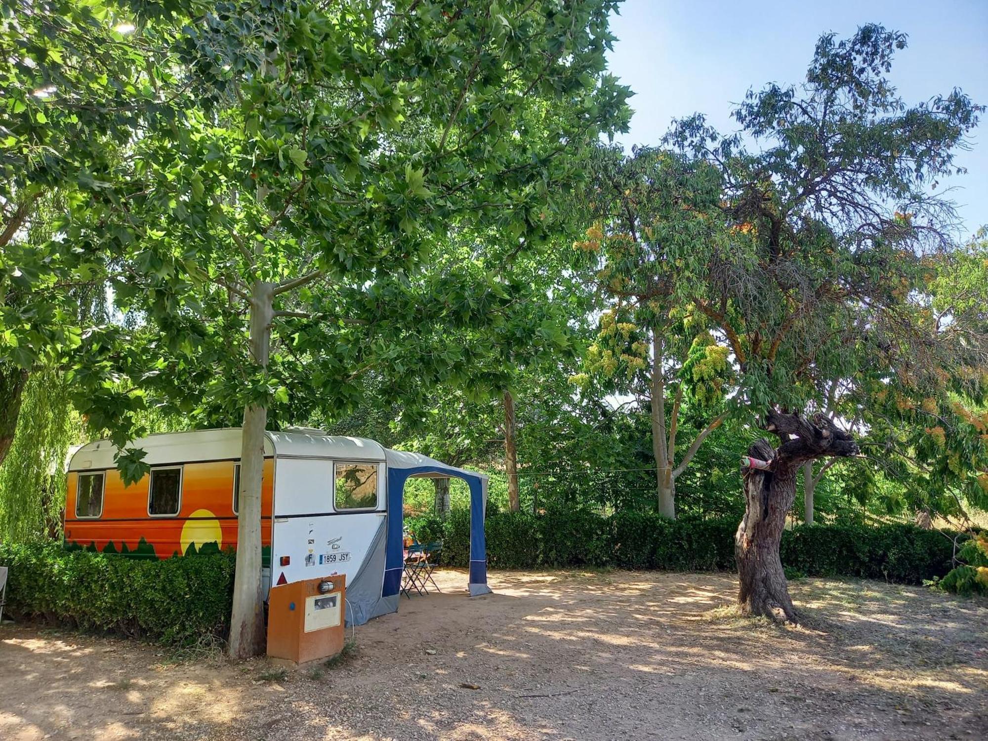 Slow Life Camping Venta Del Moro Exterior photo